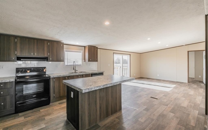 1184 Hayes Road, Sherman, TX 75090, 4 Bedrooms Bedrooms, ,2 BathroomsBathrooms,Residential,For Sale,1184 Hayes Road,20799834