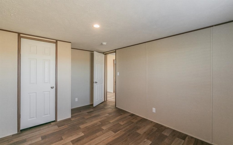 1184 Hayes Road, Sherman, TX 75090, 4 Bedrooms Bedrooms, ,2 BathroomsBathrooms,Residential,For Sale,1184 Hayes Road,20799834