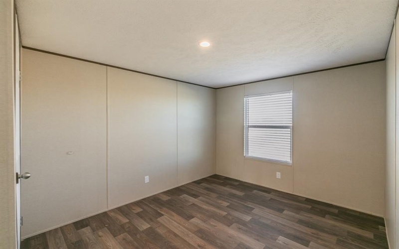 1184 Hayes Road, Sherman, TX 75090, 4 Bedrooms Bedrooms, ,2 BathroomsBathrooms,Residential,For Sale,1184 Hayes Road,20799834