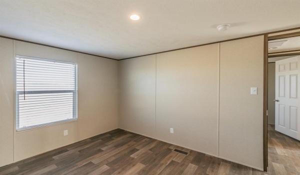 1184 Hayes Road, Sherman, TX 75090, 4 Bedrooms Bedrooms, ,2 BathroomsBathrooms,Residential,For Sale,1184 Hayes Road,20799834