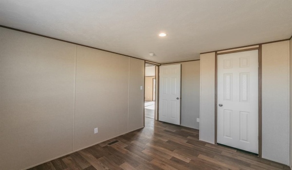 1184 Hayes Road, Sherman, TX 75090, 4 Bedrooms Bedrooms, ,2 BathroomsBathrooms,Residential,For Sale,1184 Hayes Road,20799834
