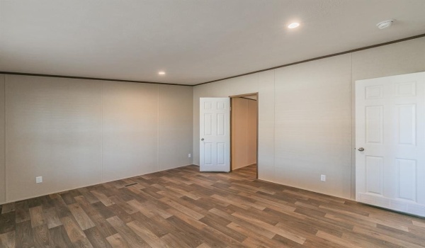 1184 Hayes Road, Sherman, TX 75090, 4 Bedrooms Bedrooms, ,2 BathroomsBathrooms,Residential,For Sale,1184 Hayes Road,20799834