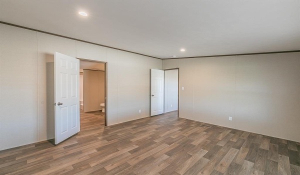 1184 Hayes Road, Sherman, TX 75090, 4 Bedrooms Bedrooms, ,2 BathroomsBathrooms,Residential,For Sale,1184 Hayes Road,20799834