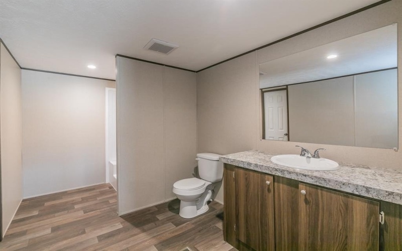 1184 Hayes Road, Sherman, TX 75090, 4 Bedrooms Bedrooms, ,2 BathroomsBathrooms,Residential,For Sale,1184 Hayes Road,20799834