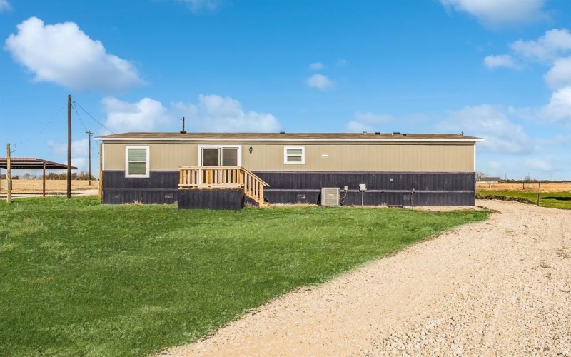 1184 Hayes Road, Sherman, TX 75090, 4 Bedrooms Bedrooms, ,2 BathroomsBathrooms,Residential,For Sale,1184 Hayes Road,20799834