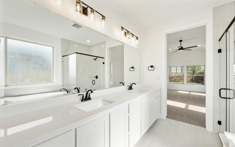 3912 Clingsman Way, McKinney, TX 75071, 5 Bedrooms Bedrooms, ,5 BathroomsBathrooms,Residential,For Sale,3912 Clingsman Way,20799981