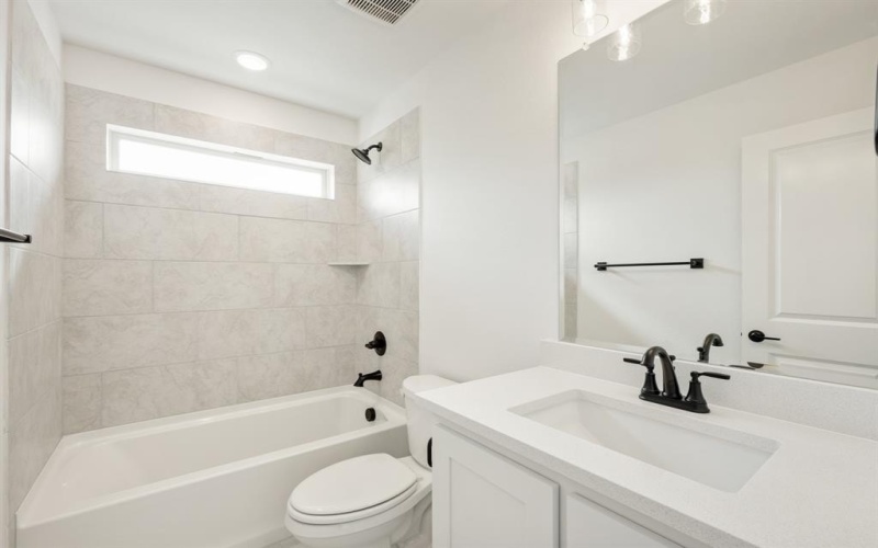 3912 Clingsman Way, McKinney, TX 75071, 5 Bedrooms Bedrooms, ,5 BathroomsBathrooms,Residential,For Sale,3912 Clingsman Way,20799981