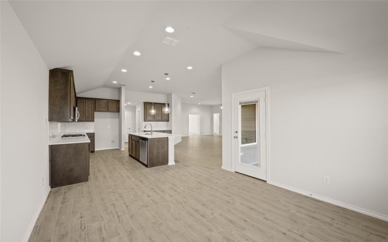 429 Falcon, Azle, TX 76020, 3 Habitaciones Habitaciones , ,2 BañosBaños,Residential,En Venta,429 Falcon,20803420