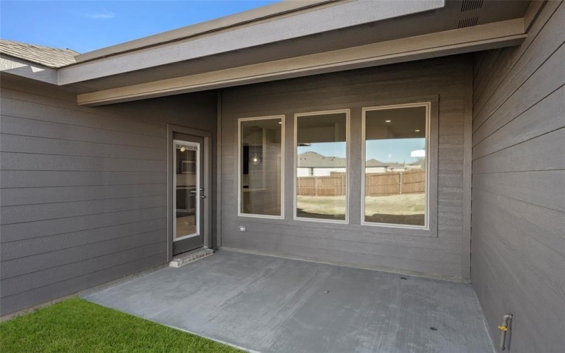 429 Falcon, Azle, TX 76020, 3 Habitaciones Habitaciones , ,2 BañosBaños,Residential,En Venta,429 Falcon,20803420