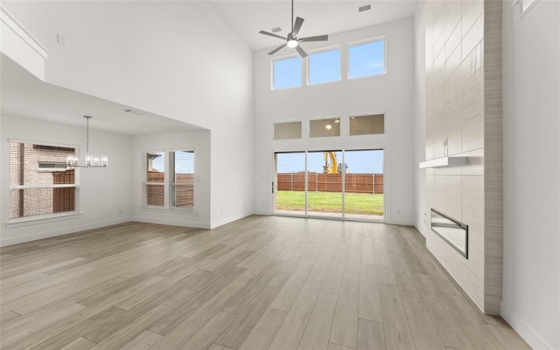 3739 Milwaukee Avenue, Midlothian, TX 76065, 5 Habitaciones Habitaciones , ,5 BañosBaños,Residential,En Venta,3739 Milwaukee Avenue,20803488