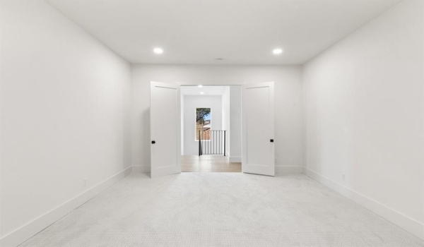 6459 Fisher Road, Dallas, TX 75214, 5 Bedrooms Bedrooms, ,5 BathroomsBathrooms,Residential,For Sale,6459 Fisher Road,20803566