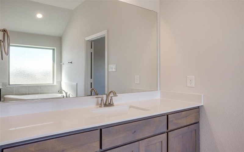 533 Sanctuary Drive, Waxahachie, TX 75165, 4 Bedrooms Bedrooms, ,2 BathroomsBathrooms,Residential,For Sale,533 Sanctuary Drive,20803576