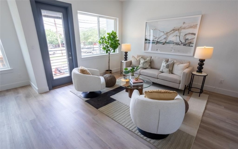 1004 Travis Avenue #4 UNITS, Fort Worth, TX 76104, ,9 BathroomsBathrooms,Residential,For Sale,1004 Travis Avenue,20803587