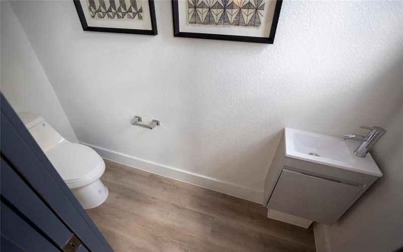 1004 Travis Avenue #4 UNITS, Fort Worth, TX 76104, ,9 BathroomsBathrooms,Residential,For Sale,1004 Travis Avenue,20803587