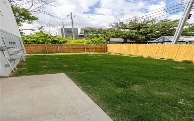 1004 Travis Avenue #4 UNITS, Fort Worth, TX 76104, ,9 BathroomsBathrooms,Residential,For Sale,1004 Travis Avenue,20803587