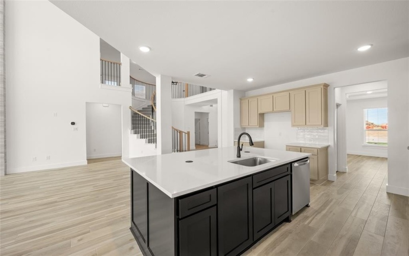 3752 Milwaukee Avenue, Midlothian, TX 76065, 5 Habitaciones Habitaciones , ,5 BañosBaños,Residential,En Venta,3752 Milwaukee Avenue,20803640