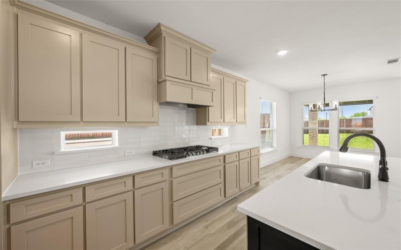 3752 Milwaukee Avenue, Midlothian, TX 76065, 5 Habitaciones Habitaciones , ,5 BañosBaños,Residential,En Venta,3752 Milwaukee Avenue,20803640