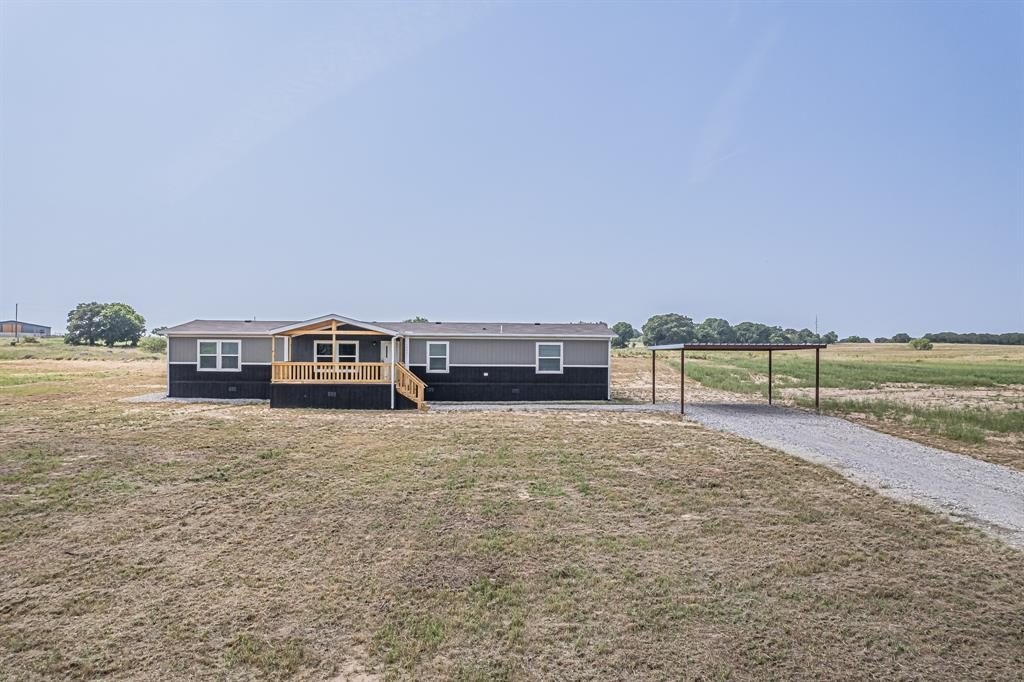 1006 Red Bird Lane, Bowie, TX 76230, 4 Bedrooms Bedrooms, ,2 BathroomsBathrooms,Residential,For Sale,1006 Red Bird Lane,20800245