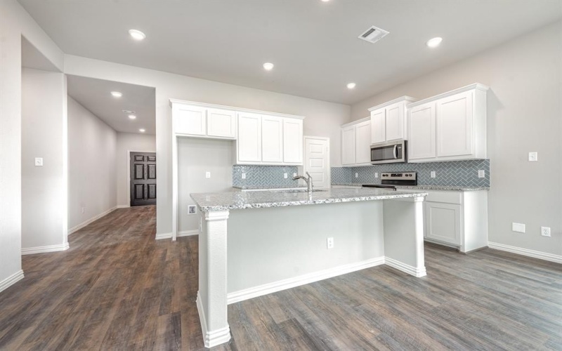 213 Giddings Trail, Forney, TX 75126, 5 Bedrooms Bedrooms, ,3 BathroomsBathrooms,Residential,For Sale,213 Giddings Trail,20800311