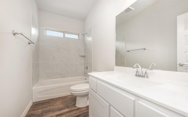 213 Giddings Trail, Forney, TX 75126, 5 Bedrooms Bedrooms, ,3 BathroomsBathrooms,Residential,For Sale,213 Giddings Trail,20800311