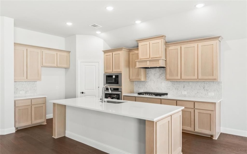 3920 Clingsman Way, McKinney, TX 75071, 4 Bedrooms Bedrooms, ,3 BathroomsBathrooms,Residential,For Sale,3920 Clingsman Way,20800499