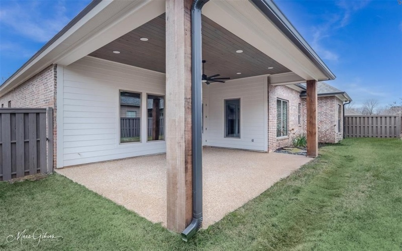 457 Stacey Lane, Bossier City, LA 71111, 3 Bedrooms Bedrooms, ,2 BathroomsBathrooms,Residential,For Sale,457 Stacey Lane,20800583