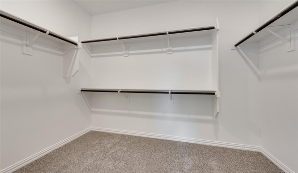 4136 Tarlton Road, Little Elm, TX 75068, 3 Bedrooms Bedrooms, ,2 BathroomsBathrooms,Residential,For Sale,4136 Tarlton Road,20804206
