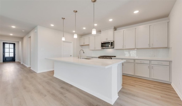 4136 Tarlton Road, Little Elm, TX 75068, 3 Bedrooms Bedrooms, ,2 BathroomsBathrooms,Residential,For Sale,4136 Tarlton Road,20804206