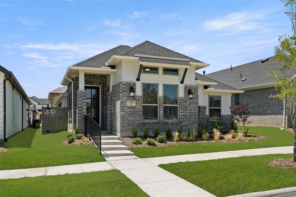2009 Elm Place, Northlake, TX 76247, 3 Bedrooms Bedrooms, ,2 BathroomsBathrooms,Residential,For Sale,2009 Elm Place,20804244