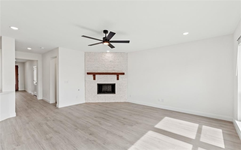 905 Split Oak Lane, Anna, TX 75409, 4 Bedrooms Bedrooms, ,2 BathroomsBathrooms,Residential,For Sale,905 Split Oak Lane,20800829