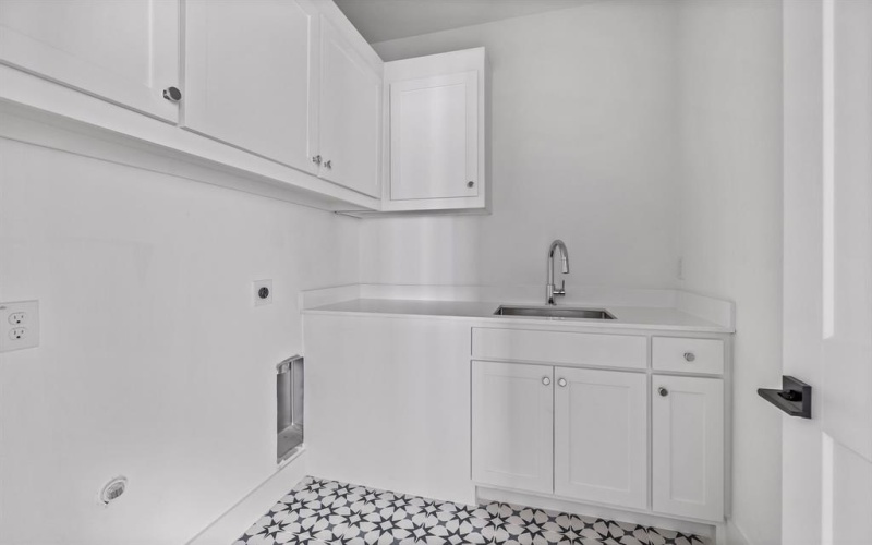 8910 Daytonia Avenue, Dallas, TX 75218, 5 Habitaciones Habitaciones , ,5 BañosBaños,Residential,En Venta,8910 Daytonia Avenue,20800859