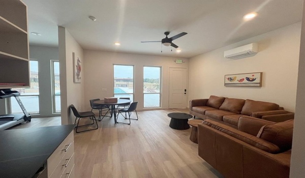 7721 Dutch Branch Road #1A, Fort Worth, TX 76132, 1 Bedroom Bedrooms, ,1 BathroomBathrooms,Residential Lease,For Rent,7721 Dutch Branch Road,20804297