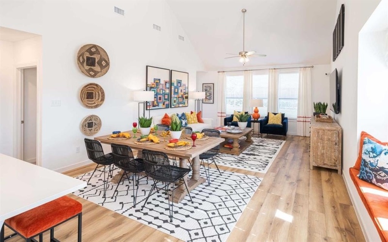 3908 Hometown Boulevard, Heartland, TX 75126, 4 Bedrooms Bedrooms, ,2 BathroomsBathrooms,Residential,For Sale,3908 Hometown Boulevard,20804397