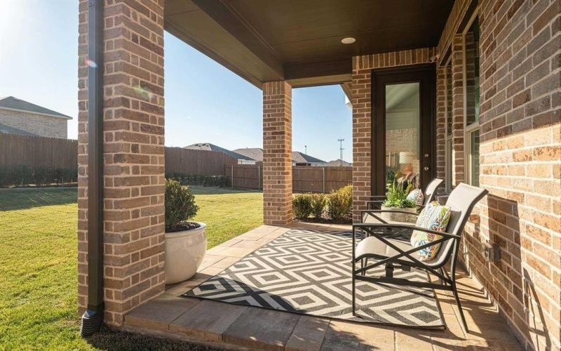 3908 Hometown Boulevard, Heartland, TX 75126, 4 Bedrooms Bedrooms, ,2 BathroomsBathrooms,Residential,For Sale,3908 Hometown Boulevard,20804397
