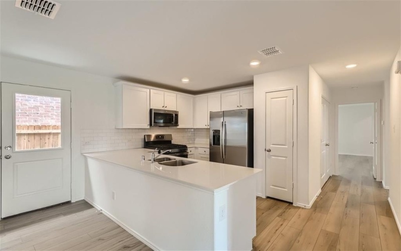9120 Flowering Dogwood Lane, McKinney, TX 75071, 3 Bedrooms Bedrooms, ,2 BathroomsBathrooms,Residential Lease,For Rent,9120 Flowering Dogwood Lane,20800984