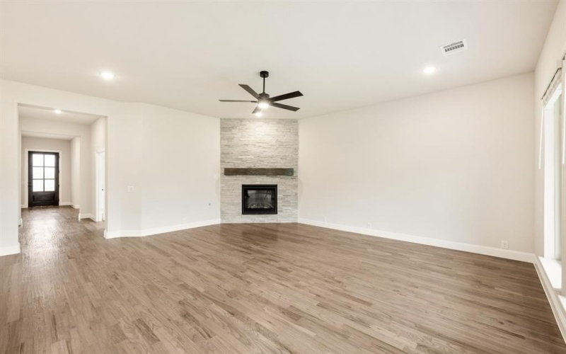 2309 Knapp Trail, Mansfield, TX 76063, 3 Habitaciones Habitaciones , ,3 BañosBaños,Residential,En Venta,2309 Knapp Trail,20801010