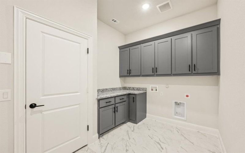 2309 Knapp Trail, Mansfield, TX 76063, 3 Habitaciones Habitaciones , ,3 BañosBaños,Residential,En Venta,2309 Knapp Trail,20801010