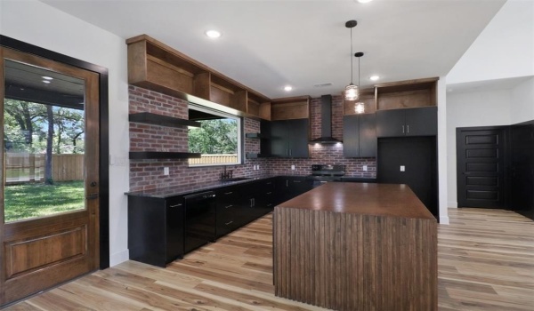 6109 Ottawa Trail, Mabank, TX 75156, 3 Bedrooms Bedrooms, ,2 BathroomsBathrooms,Residential,For Sale,6109 Ottawa Trail,20801336
