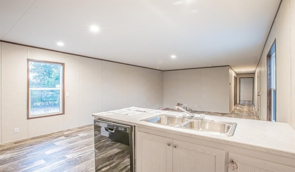 512 Beverly Road, Azle, TX 76020, 3 Bedrooms Bedrooms, ,2 BathroomsBathrooms,Residential,For Sale,512 Beverly Road,20804652