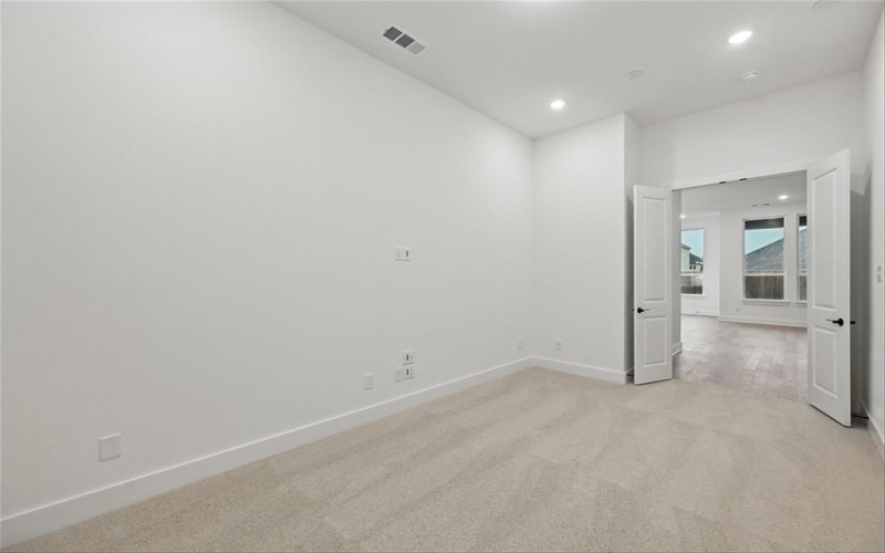 557 Lockhart Street, Waxahachie, TX 75165, 4 Bedrooms Bedrooms, ,3 BathroomsBathrooms,Residential,For Sale,557 Lockhart Street,20801401