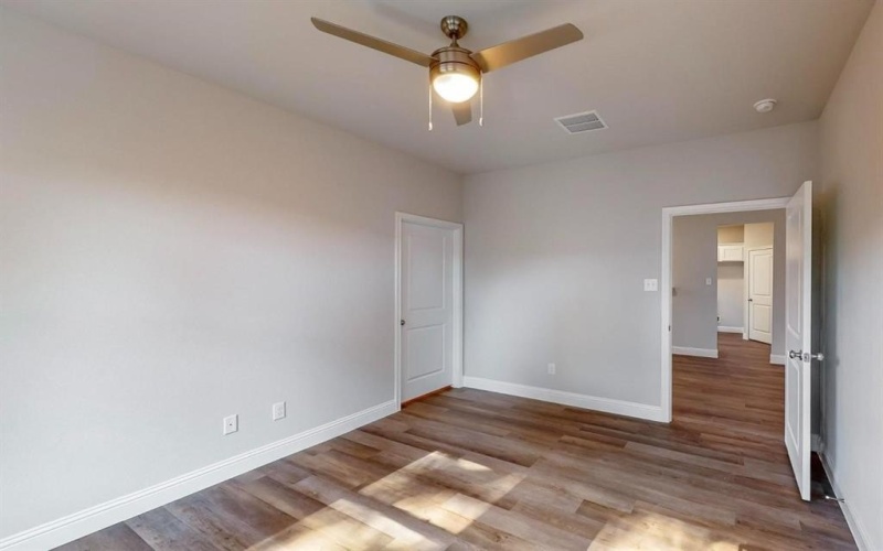 2245 Anderson Street, Dallas, TX 75215, 3 Habitaciones Habitaciones , ,2 BañosBaños,Residential,En Venta,2245 Anderson Street,20804672