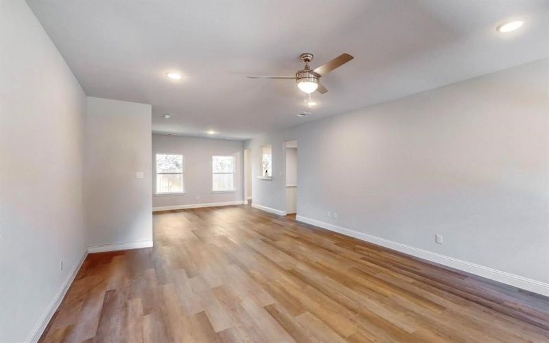 2245 Anderson Street, Dallas, TX 75215, 3 Habitaciones Habitaciones , ,2 BañosBaños,Residential,En Venta,2245 Anderson Street,20804672