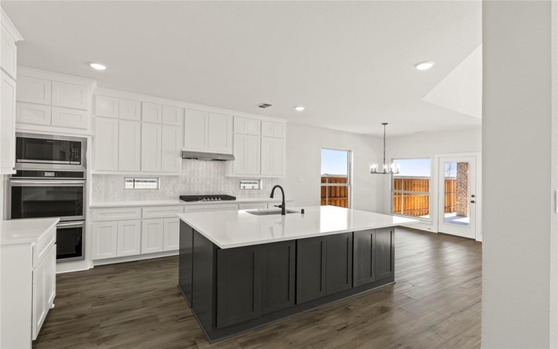 1705 Wichita Drive, Forney, TX 75126, 5 Bedrooms Bedrooms, ,5 BathroomsBathrooms,Residential,For Sale,1705 Wichita Drive,20801421