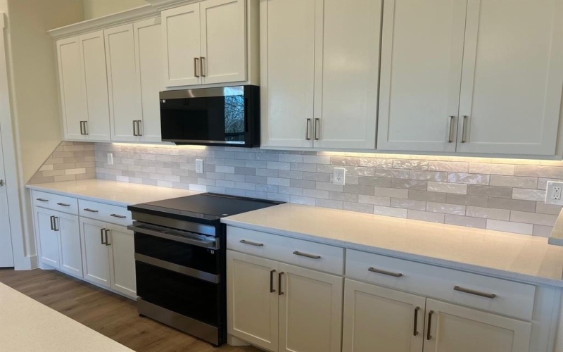 5533 Woodland Hills Drive, Denton, TX 76208, 4 Bedrooms Bedrooms, ,2 BathroomsBathrooms,Residential,For Sale,5533 Woodland Hills Drive,20804766