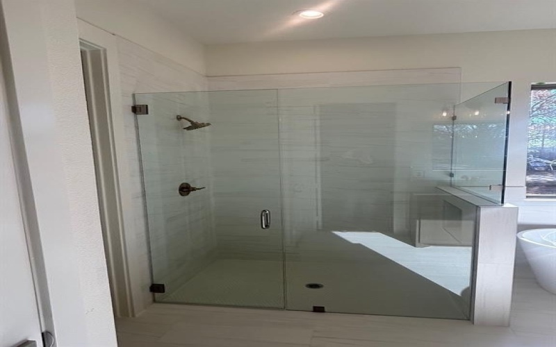 5533 Woodland Hills Drive, Denton, TX 76208, 4 Bedrooms Bedrooms, ,2 BathroomsBathrooms,Residential,For Sale,5533 Woodland Hills Drive,20804766