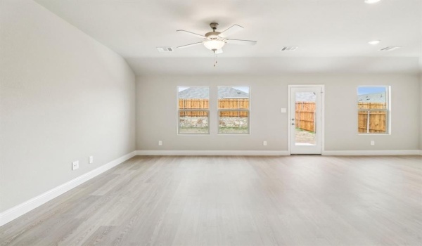 2207 Gustavus Drive, Sherman, TX 75092, 3 Bedrooms Bedrooms, ,2 BathroomsBathrooms,Residential,For Sale,2207 Gustavus Drive,20804819