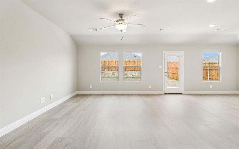 2207 Gustavus Drive, Sherman, TX 75092, 3 Bedrooms Bedrooms, ,2 BathroomsBathrooms,Residential,For Sale,2207 Gustavus Drive,20804819