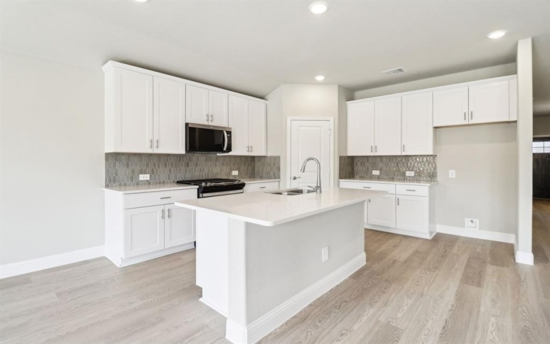 2207 Gustavus Drive, Sherman, TX 75092, 3 Bedrooms Bedrooms, ,2 BathroomsBathrooms,Residential,For Sale,2207 Gustavus Drive,20804819