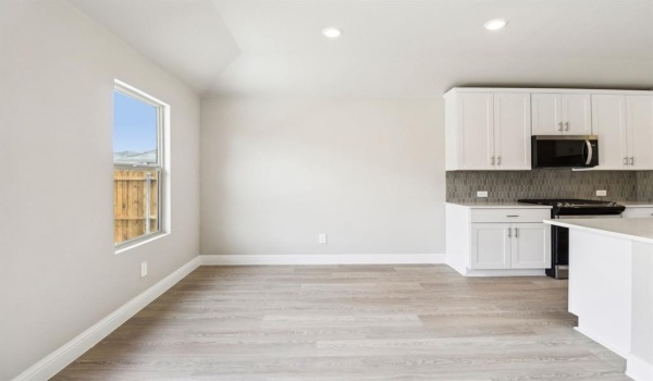 2207 Gustavus Drive, Sherman, TX 75092, 3 Bedrooms Bedrooms, ,2 BathroomsBathrooms,Residential,For Sale,2207 Gustavus Drive,20804819