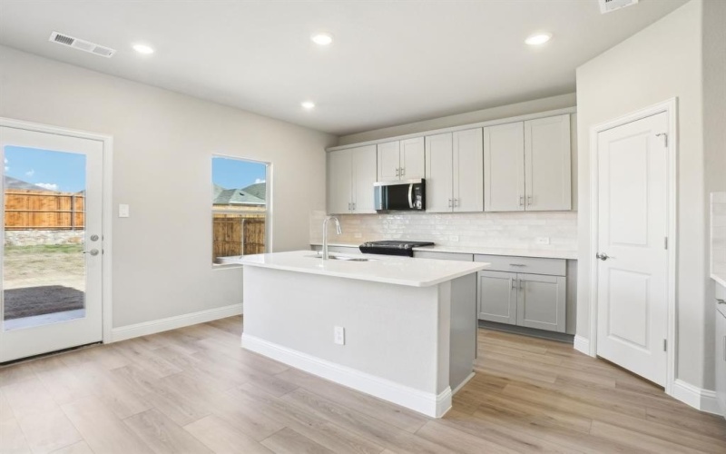 2211 Gustavus Drive, Sherman, TX 75092, 4 Bedrooms Bedrooms, ,2 BathroomsBathrooms,Residential,For Sale,2211 Gustavus Drive,20804823